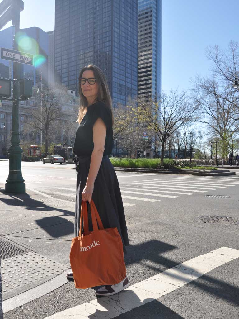 CARRIE CANVAS TOTE BAG