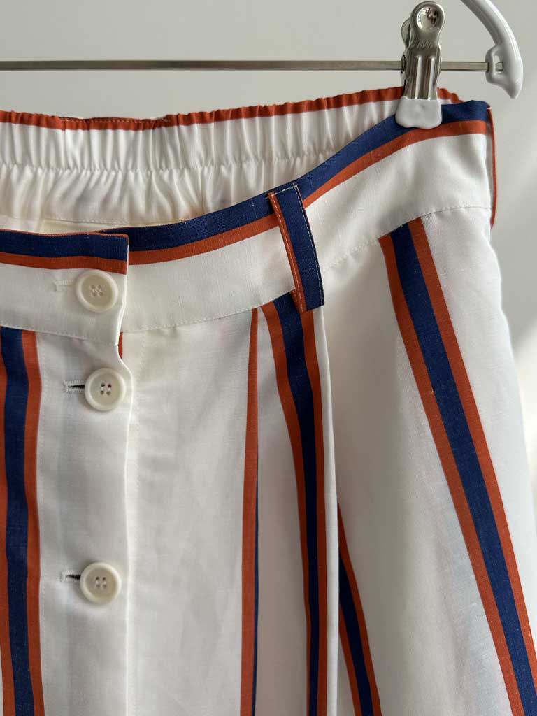 ETNA Nederdel Retro Blå Rød Stribet
