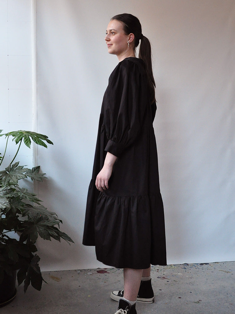 Side of Olivia Dress in Black