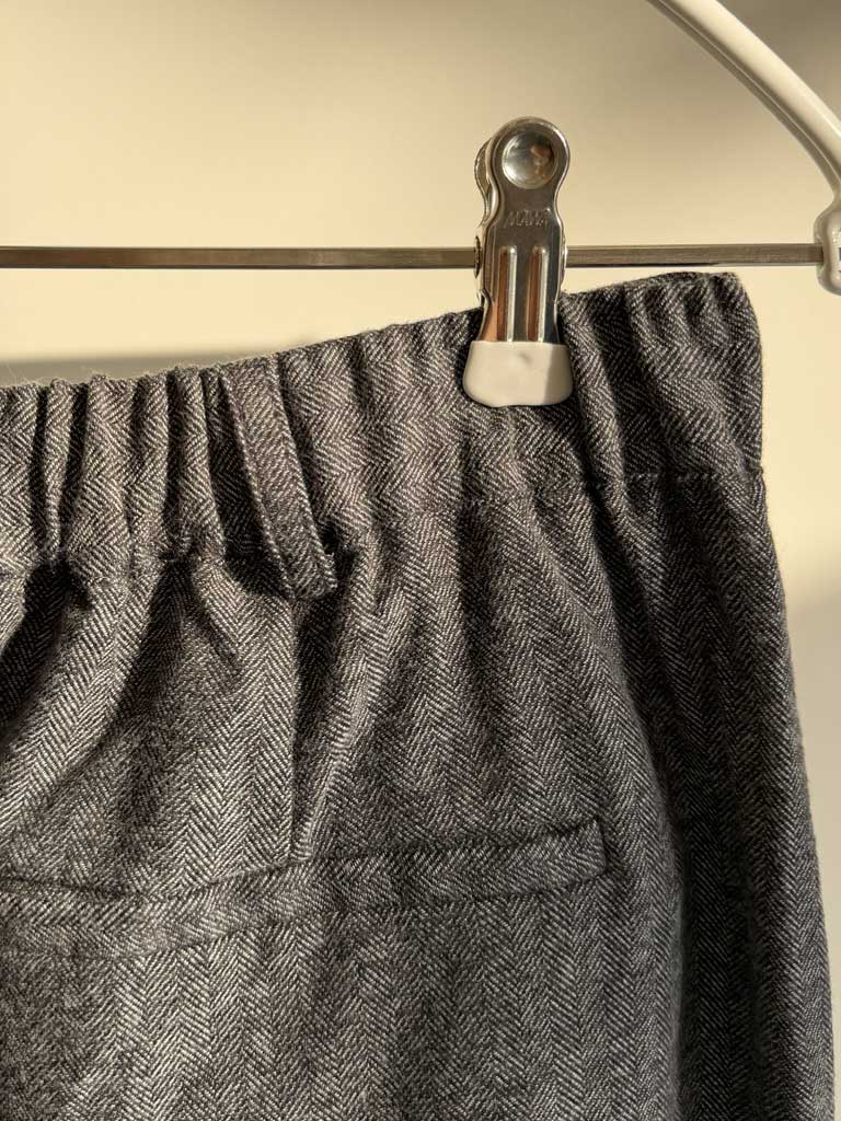 Grey Melange Herringbone Pants with Straight Leg – SARA PANTS