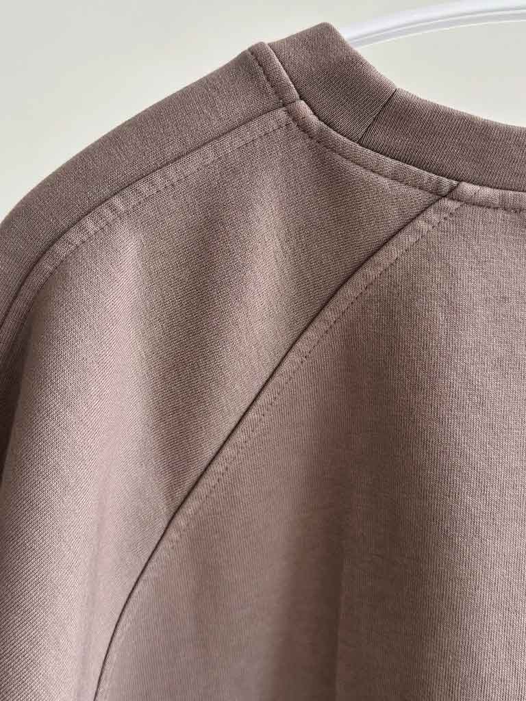 Sweatshirt I støvet brun bomuld med oversized look – SIGMA Sweat