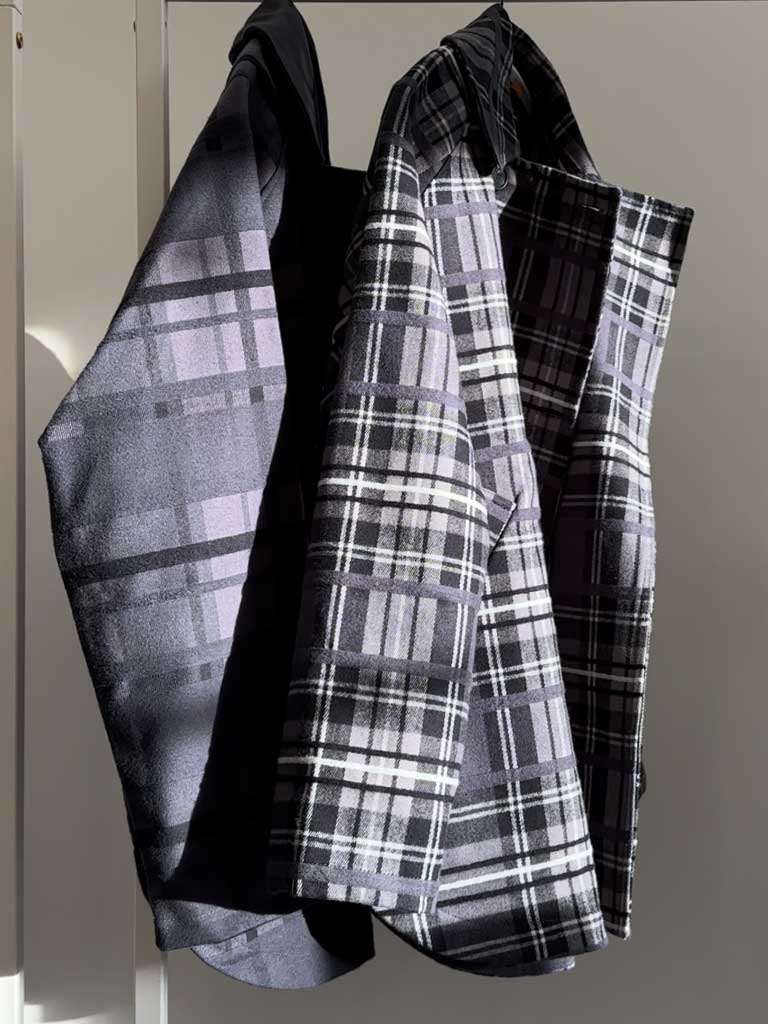 Sort Ternet Oversized Trench Jakke i Kraftig Bomuld – TEA