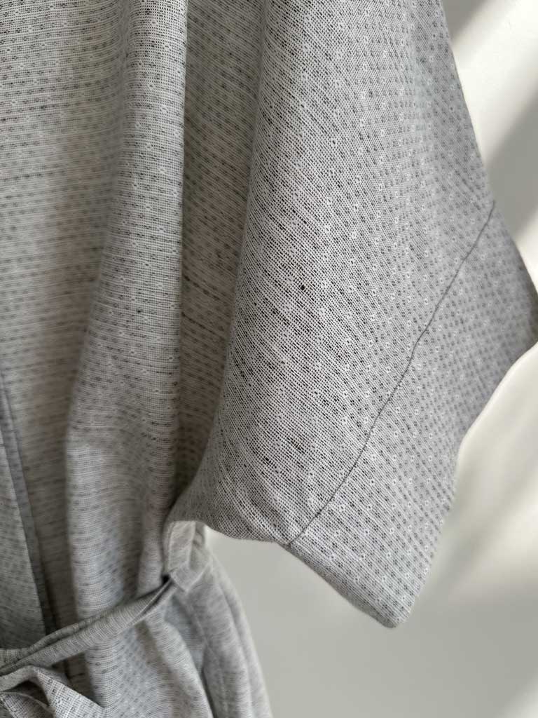 ASSIO Oversized Grå Hør Kjole