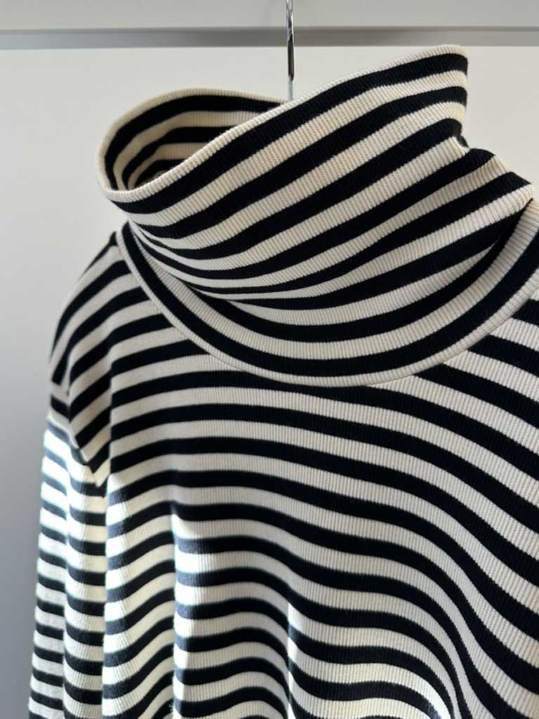 Striped Top with Turtleneck in Cotton Rib and Casual Fit - DONNI TOP