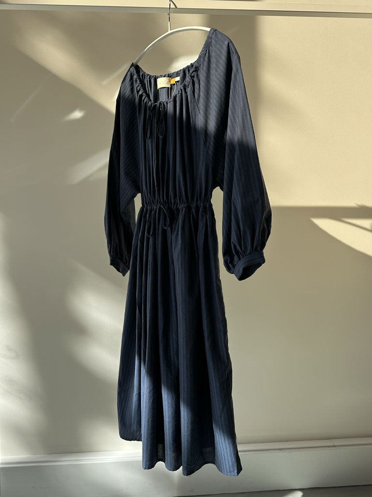 AIKA DRESS BLUE STRIPE