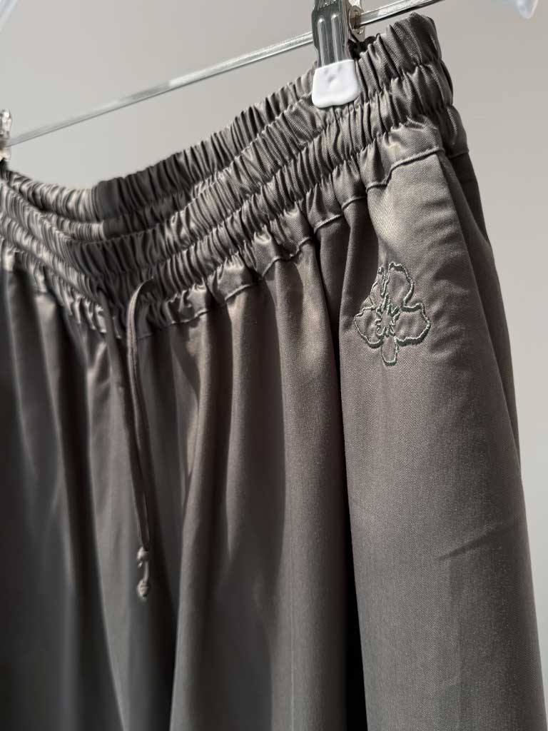 Khaki Green Loose Pants with Elastic Waist – ALEA PANTS