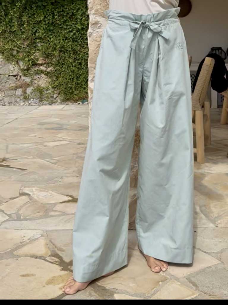 Brede bukser i teal blå med vintage tekstur – AMIIS Bukser