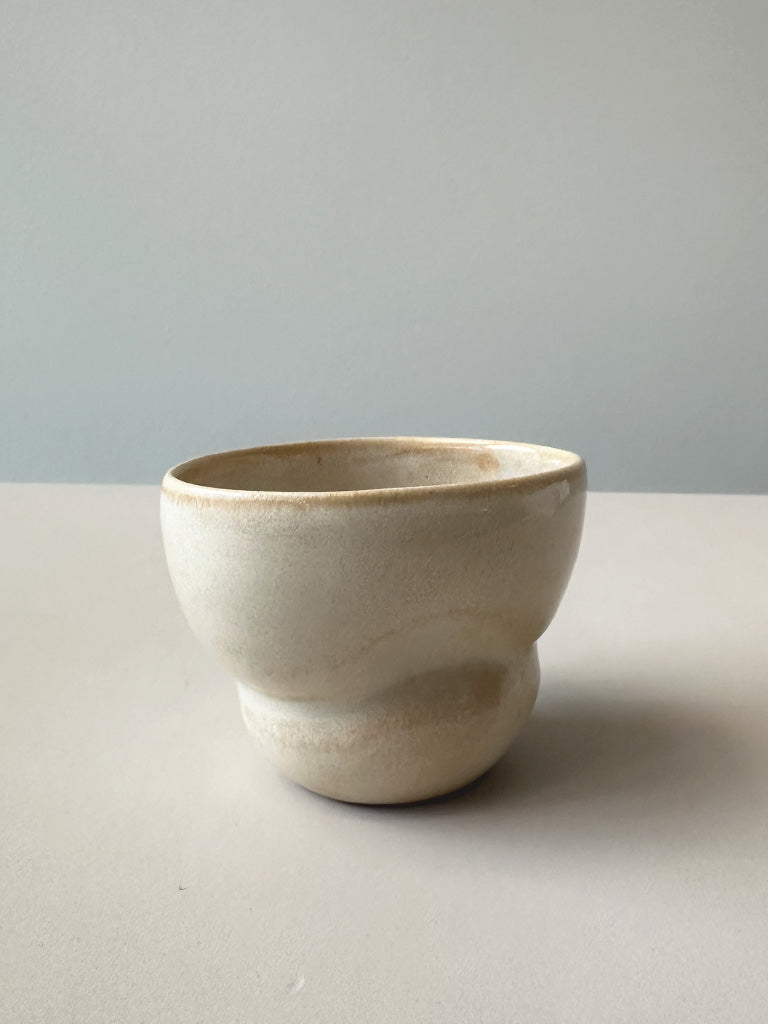 AMOODE CORTADO CUP BEIGE