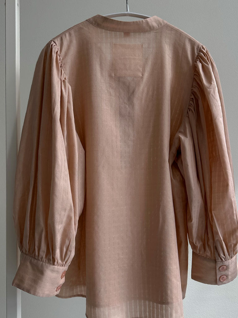 AVA BLUSH SHIRT