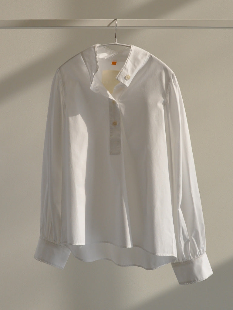 AVA WHITE DOT SHIRT