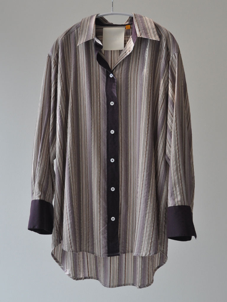 BEA ROSA STRIBET SKJORTE I TENCEL
