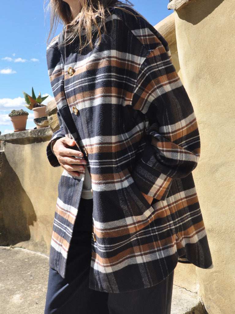 Checked Oversized Cotton Jacket in brown and blue – DOLORES