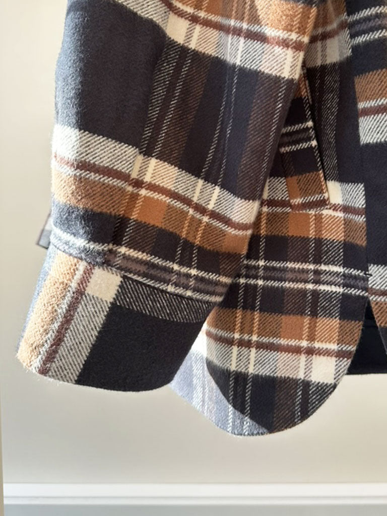 Checked Oversized Cotton Jacket in brown and blue – DOLORES