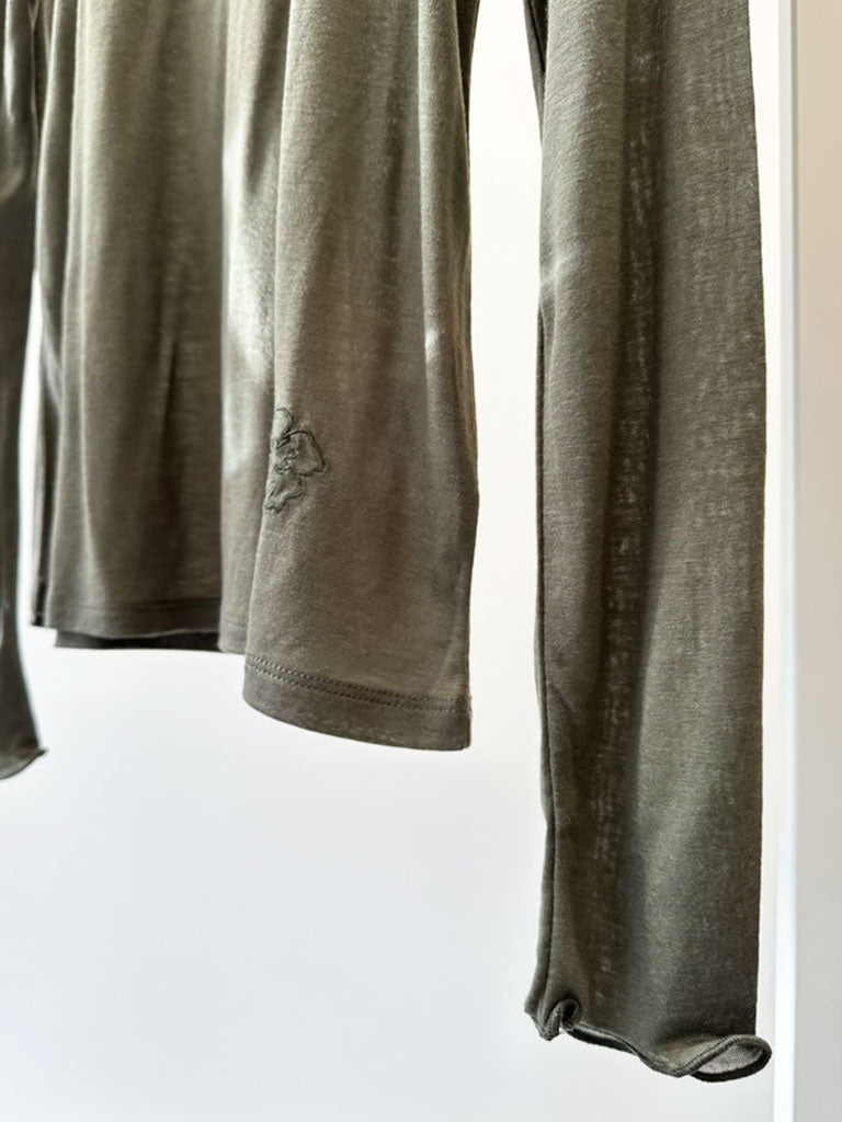 Grøn langærmet top i Tencel/uld-blend - ALANIS