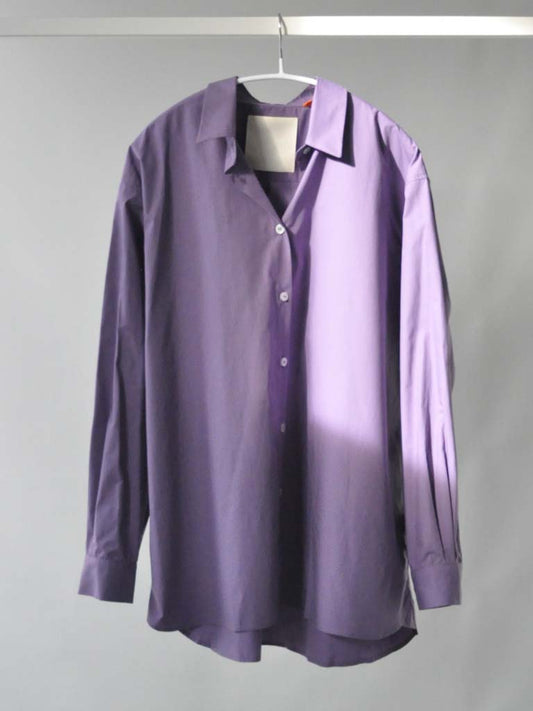 Front of Ane shirt in purple on a hanger