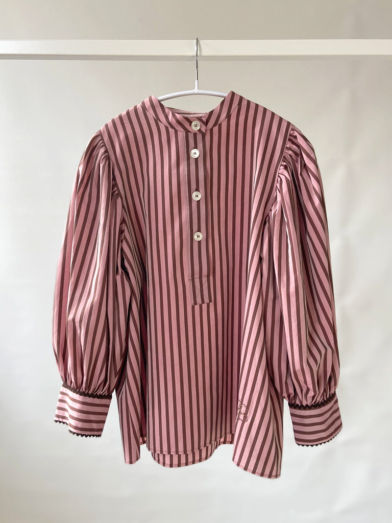 Front of Ava shirt in rose stripe